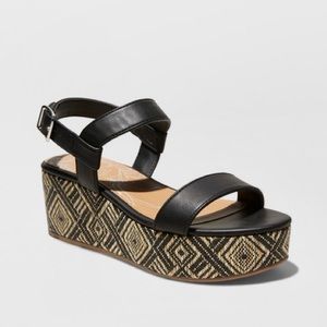 Platform Printed Sandals